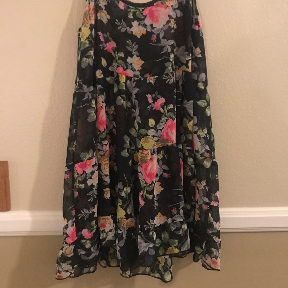 Sheer floral mini dress - Picture 4 of 8